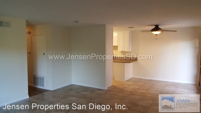 Building Photo - 3 br, 2 bath House - 8113 Calle Fanita Dr