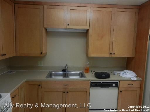 Building Photo - 226 Arapahoe Dr
