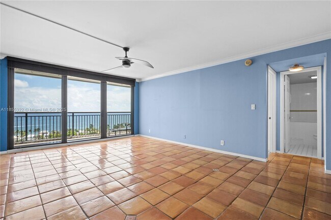 Foto del edificio - 3031 N Ocean Blvd