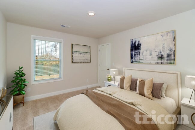 Interior Photo - Tricon Lake Norman