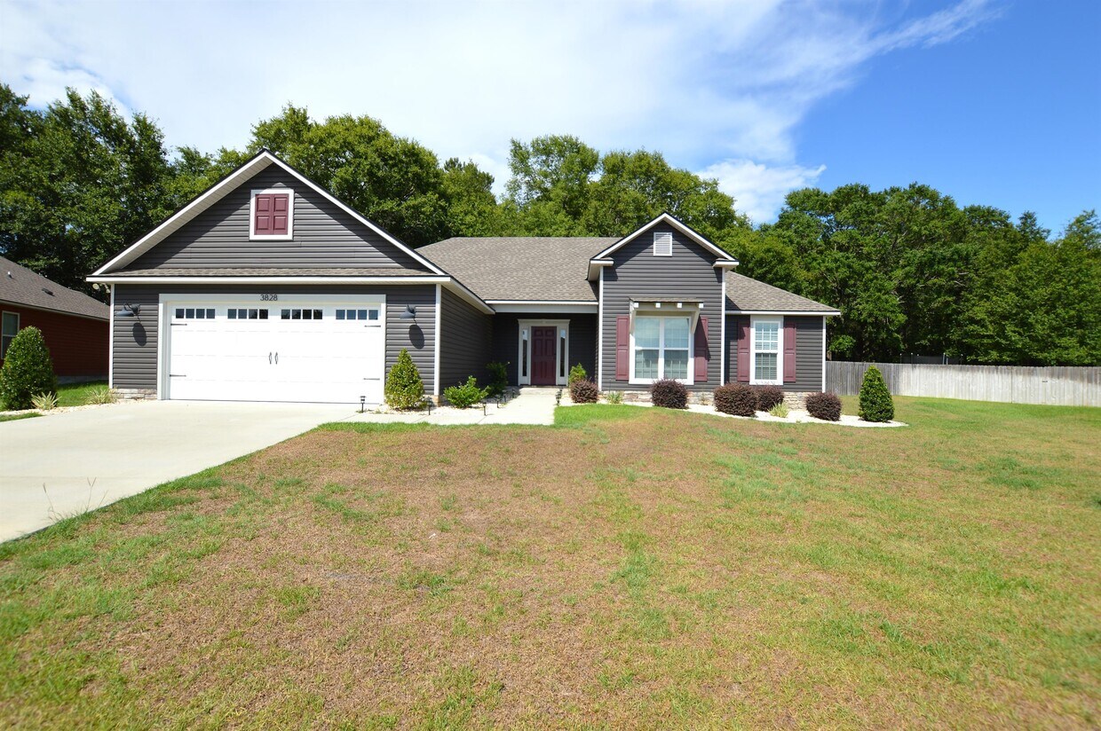 3828 Coventry Dr, Valdosta, GA 31605 House Rental in Valdosta, GA