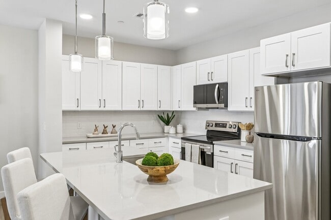 Interior Photo - The Quarry at Groveland