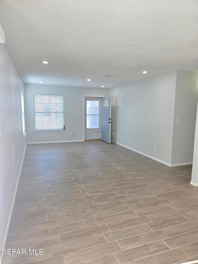 Building Photo - 3280 Mike Godwin Dr