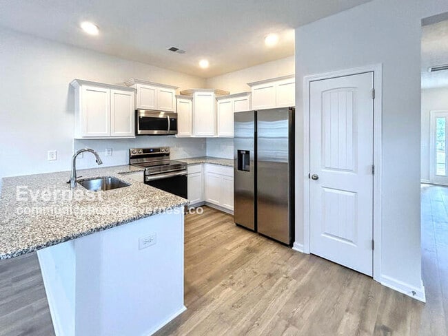 Foto del edificio - 233 Ansley Wy