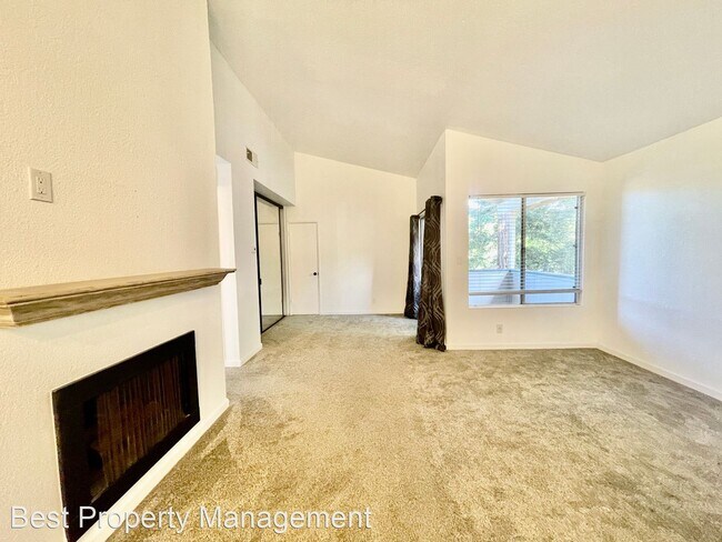 Building Photo - 1 br, 1.5 bath House - 5460 Concord Blvd A...