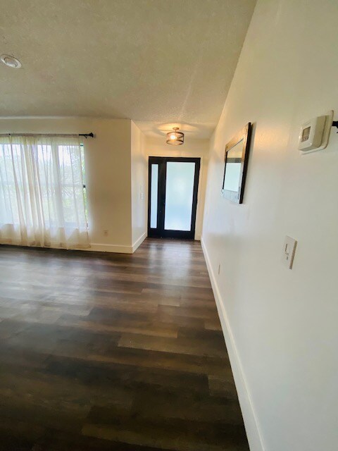 Foto del edificio - 3743 SW Findlay St