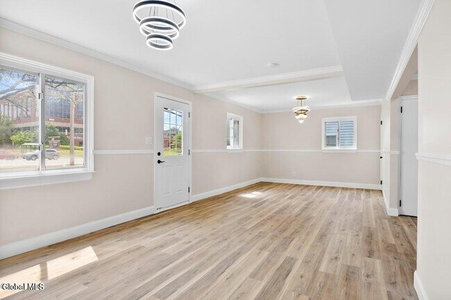 Foto del edificio - 789 Troy-Schenectady Rd