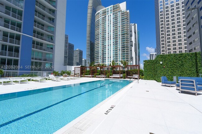 Building Photo - 325 S Biscayne Blvd