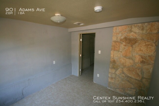 Foto del edificio - 901 Adams Ave