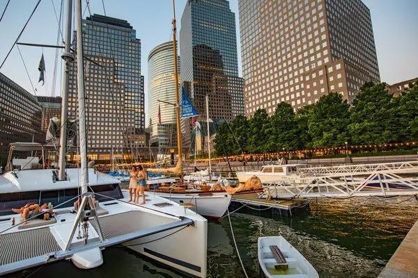 Foto del edificio - 2 bedroom in New York NY 10280