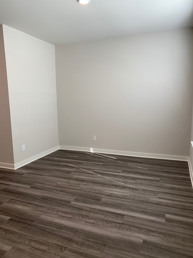 Building Photo - 4208 Gandalf Ln