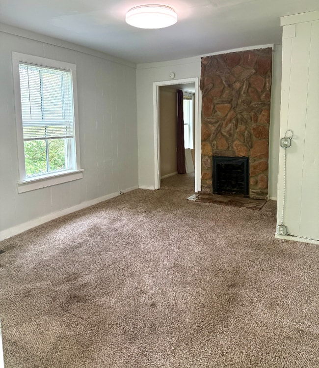 Photo - 3820 Hydes Ferry Rd House