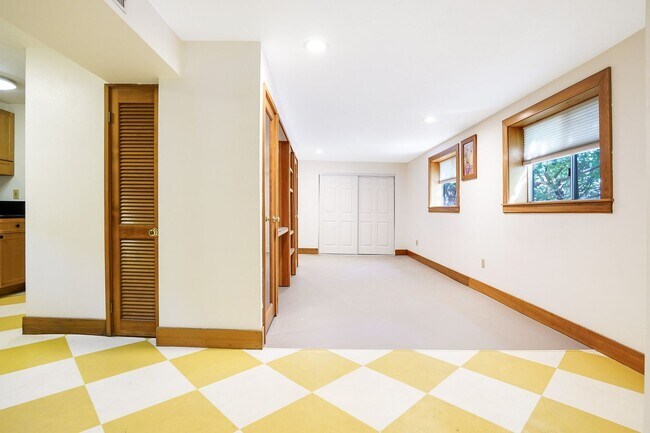 Foto del edificio - 22nd St Duplex - VPM295T-3