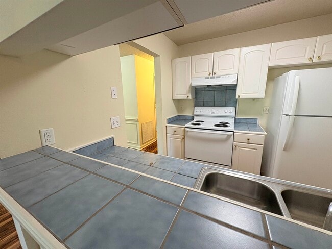 Foto del edificio - 2534 Emerald Ridge Loop