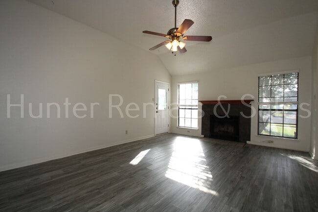 Building Photo - Spacious Corner Lot Killeen Home with Fruit-Bearing Backyard Trees