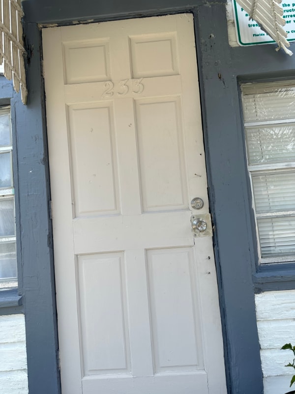 Photo - 233 NW 5th Ave House