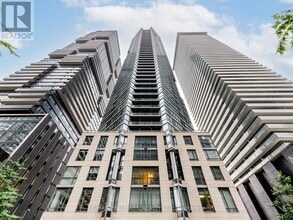 Building Photo - 45 Charles St E