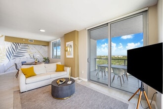 Building Photo - 3900 Biscayne Blvd