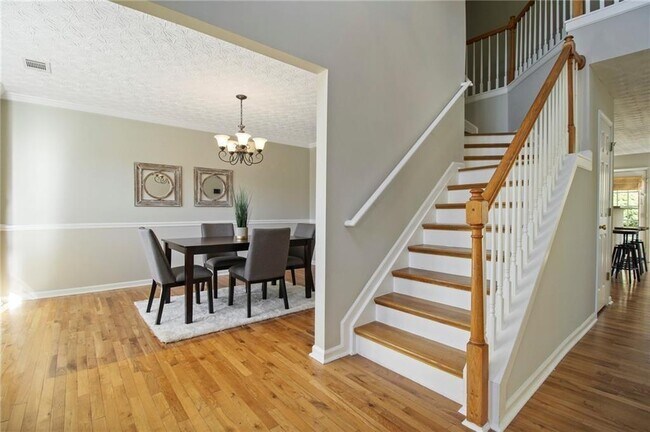 Foto del edificio - 4001 Oak Crossing Dr NE