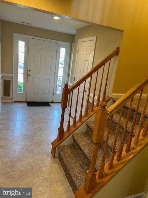 Building Photo - 529 Westfield Ct