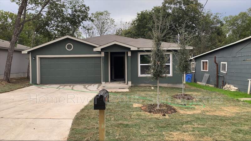 Primary Photo - 215 Garcia St