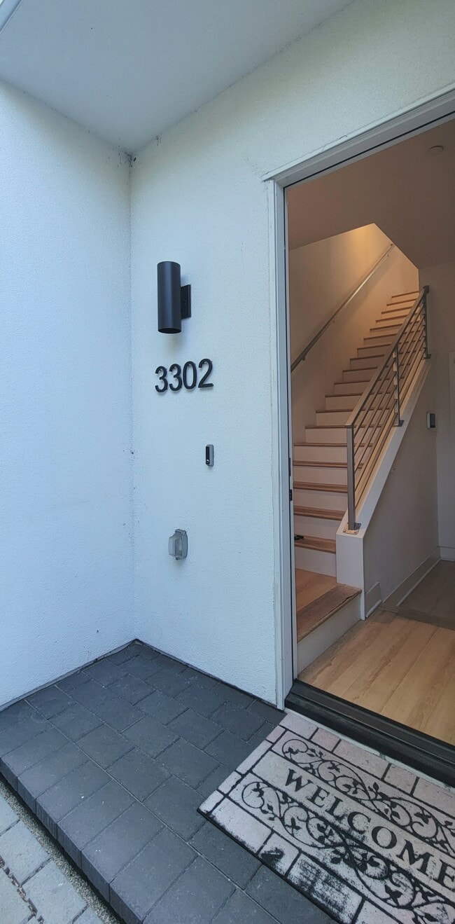 Unit Entrance - 3302 Aria Ln
