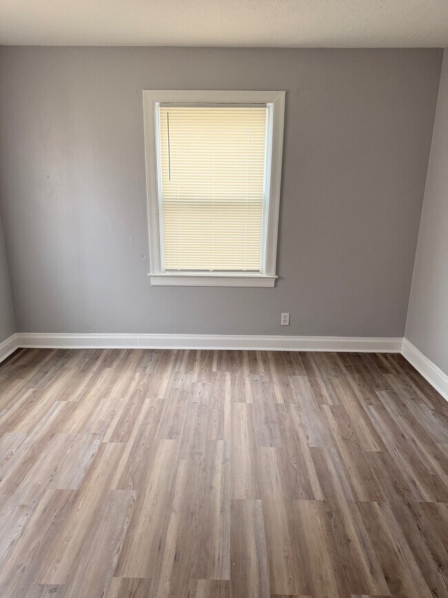 Foto del edificio - 4136 Virginia Ave