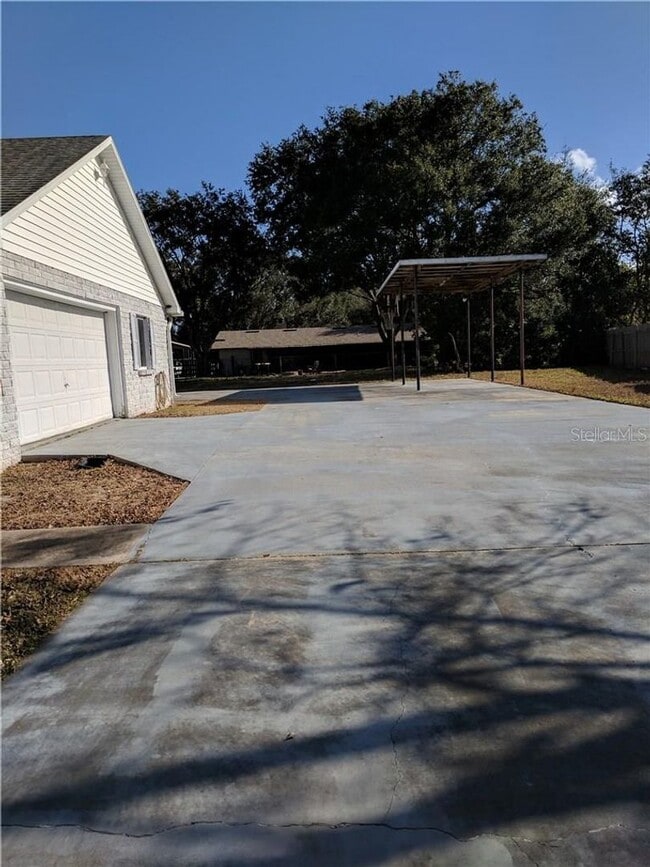 Building Photo - 3 Bedroom 3.5 Bath Pool Home-No HOA
