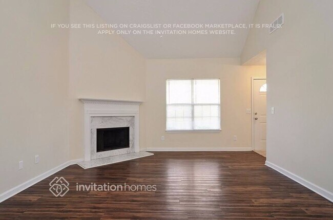 Foto del edificio - 230 Riverbrooke Trail