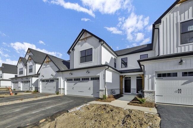 Foto del edificio - 5515 Fawnsbury Ct