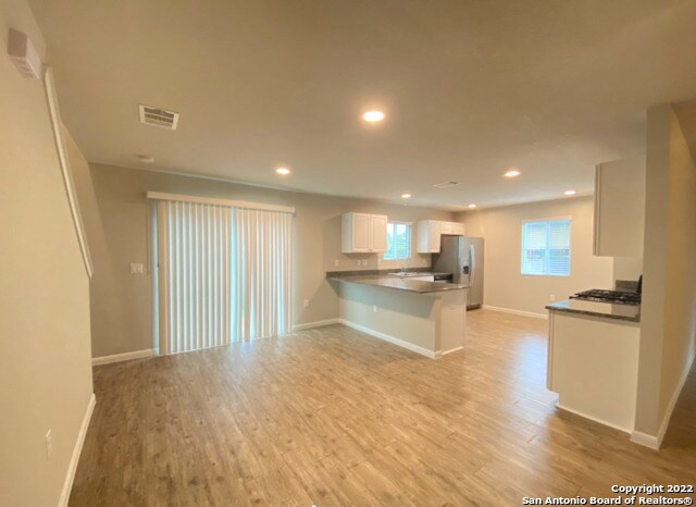 Foto del edificio - 10106 Relic Oaks
