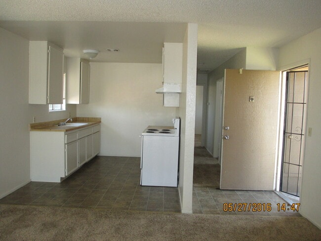Building Photo - FOU310