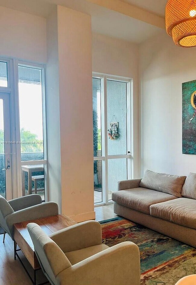 Foto del edificio - 244 Biscayne Blvd