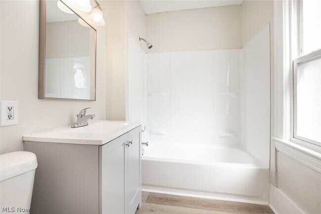 Foto del edificio - 13621 Cranwood Dr
