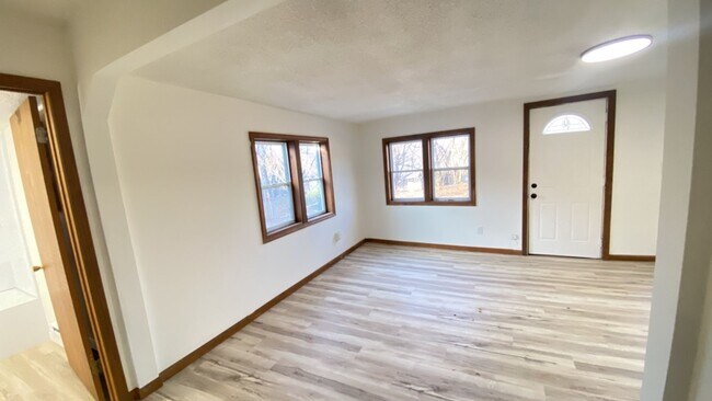 Foto del edificio - Two Bedroom Single-Family Home in Lake Odessa