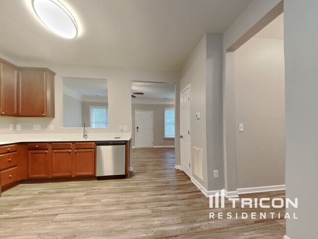Foto del edificio - 3013 Brumlow Ln