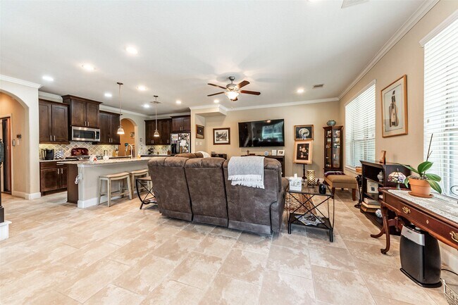 Building Photo - 403 Marina View Dr