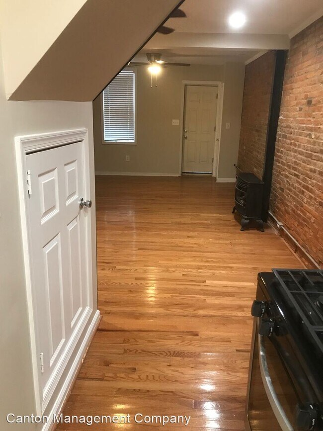 Foto del edificio - 2 br, 1 bath House - 306 S. Chapel St