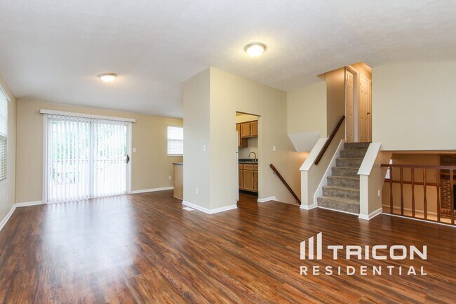 Foto del edificio - 7943 Cardinal Cove W