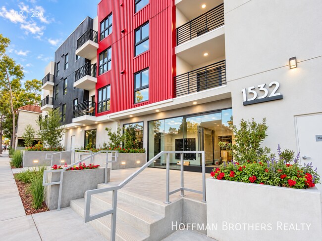 Foto del edificio - 1532 Brockton Ave