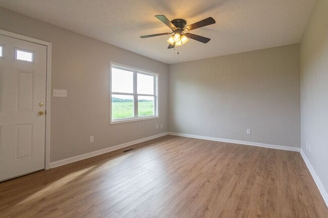 Photo - 2927 Greensboro Hwy House