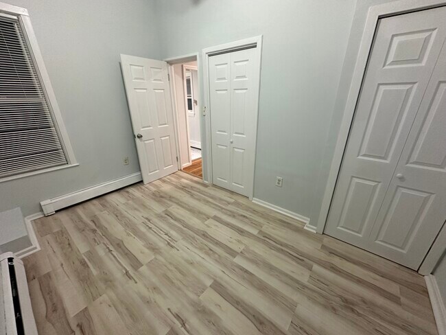 Foto del edificio - 258 Lexington St