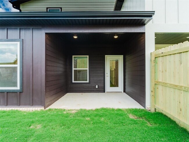Foto del edificio - 1803 SW Casuarina Dr