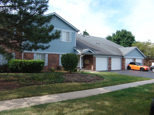 Primary Photo - 1725 Chesapeake Ln