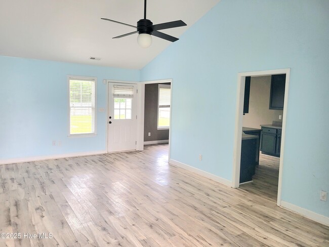 Building Photo - 118 Blueberry Fields Rd