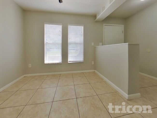 Foto del edificio - 802 Gullberry Ln