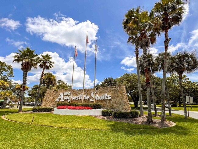 Foto del edificio - 14 Santiago Ct