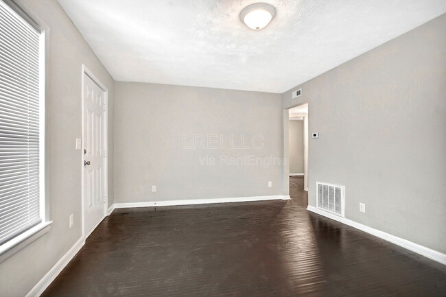 Photo - 2312 S 36th St House