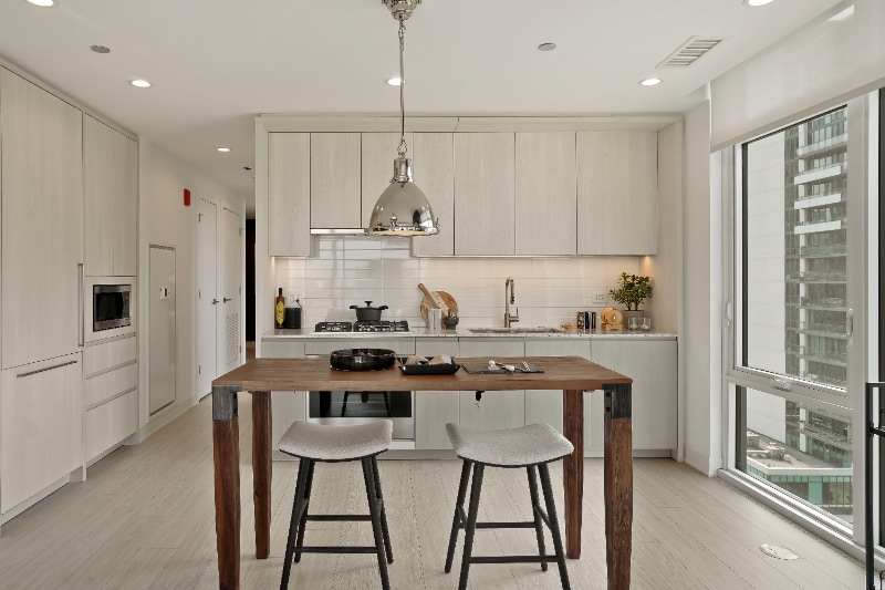 Photo - 352 N Union Ave (Chicago, IL)