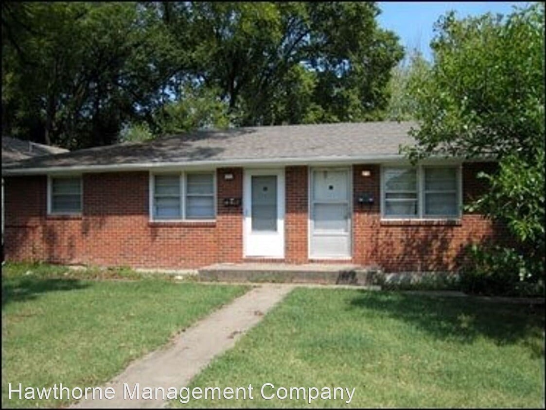Primary Photo - 1415-1417 W Ash St